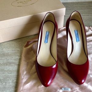Prada red heels size 38.5